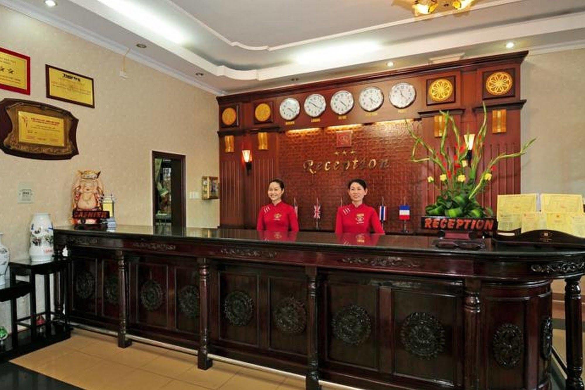 Duy Tan Hotel Hué Eksteriør billede
